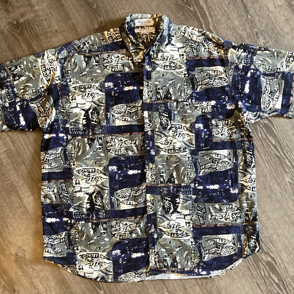 Columbia men’s shirt